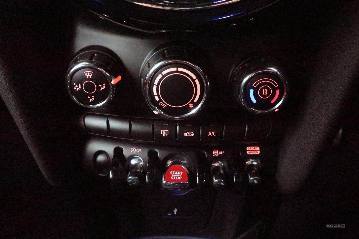 Mar 2022 MINI HATCHBACK 1.5 Cooper Sport 5dr