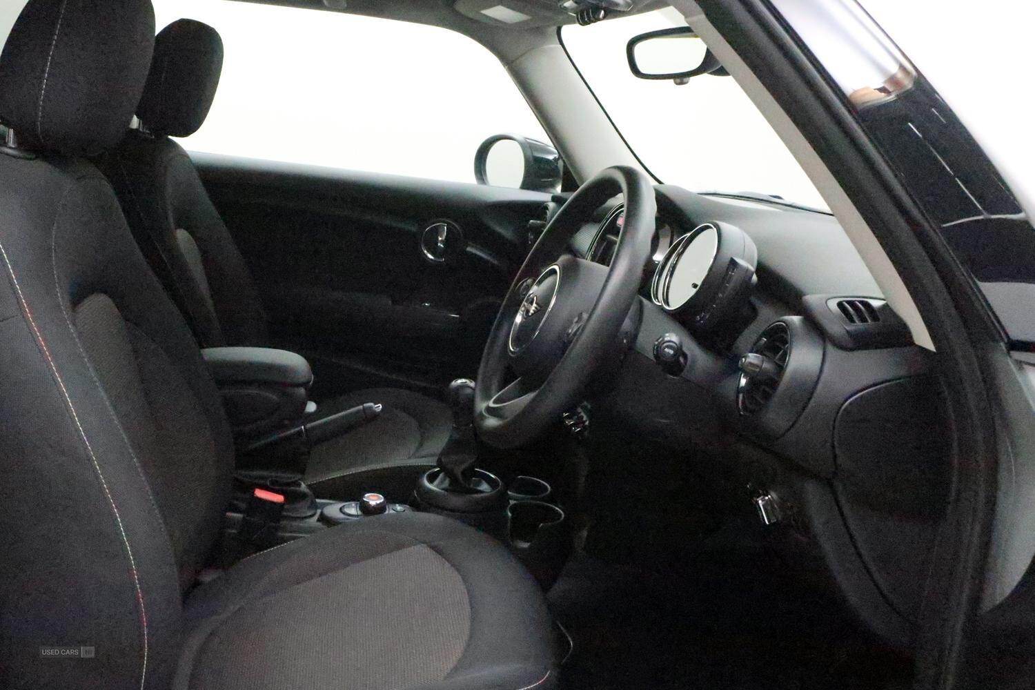 Oct 2020 MINI HATCHBACK 1.5 Cooper Classic II 3dr