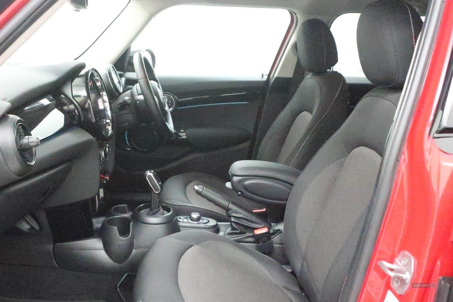 Feb 2022 MINI HATCHBACK 1.5 Cooper Classic 5dr Auto