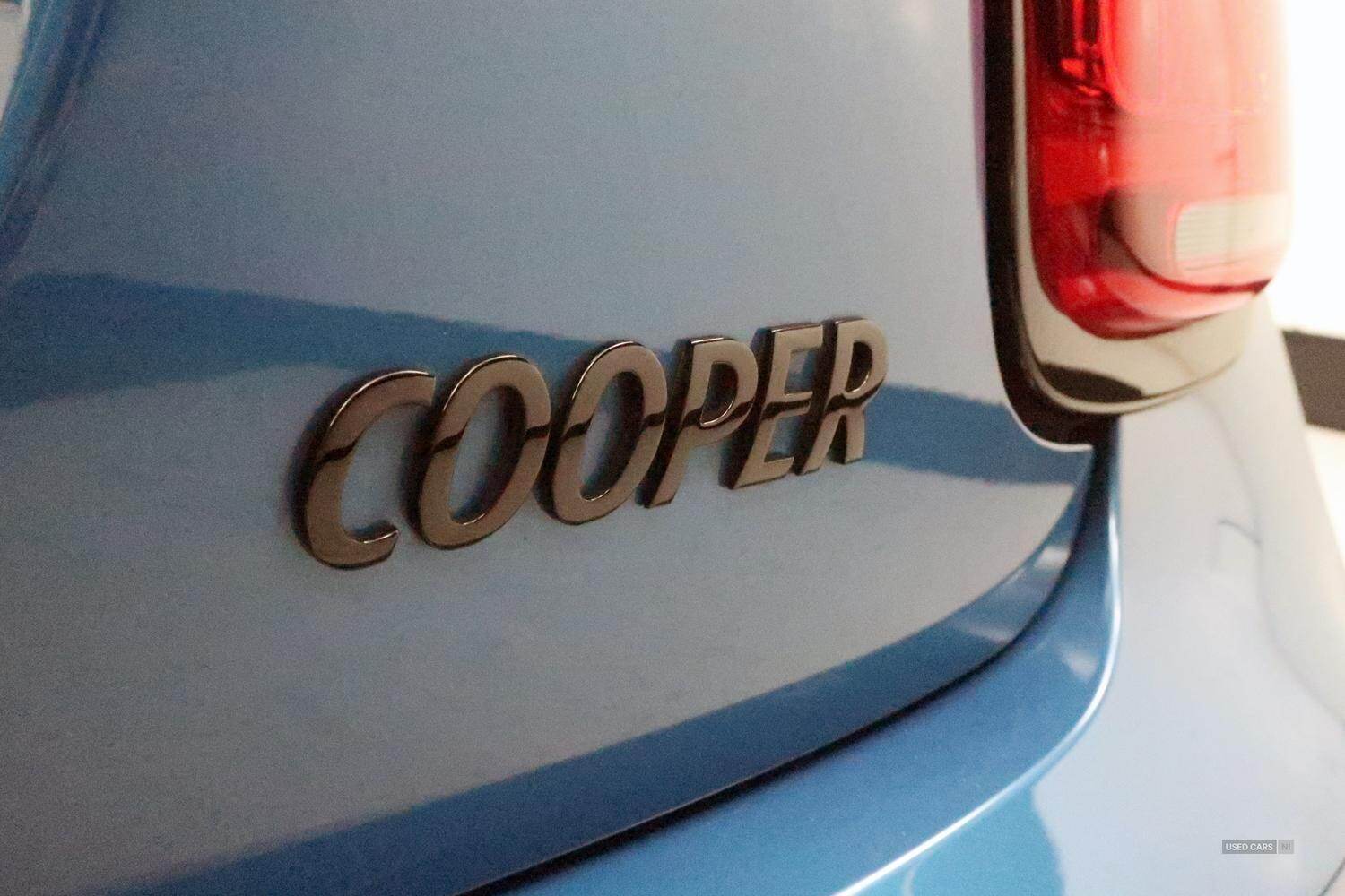 Apr 2022 MINI HATCHBACK 1.5 Cooper Sport 3dr