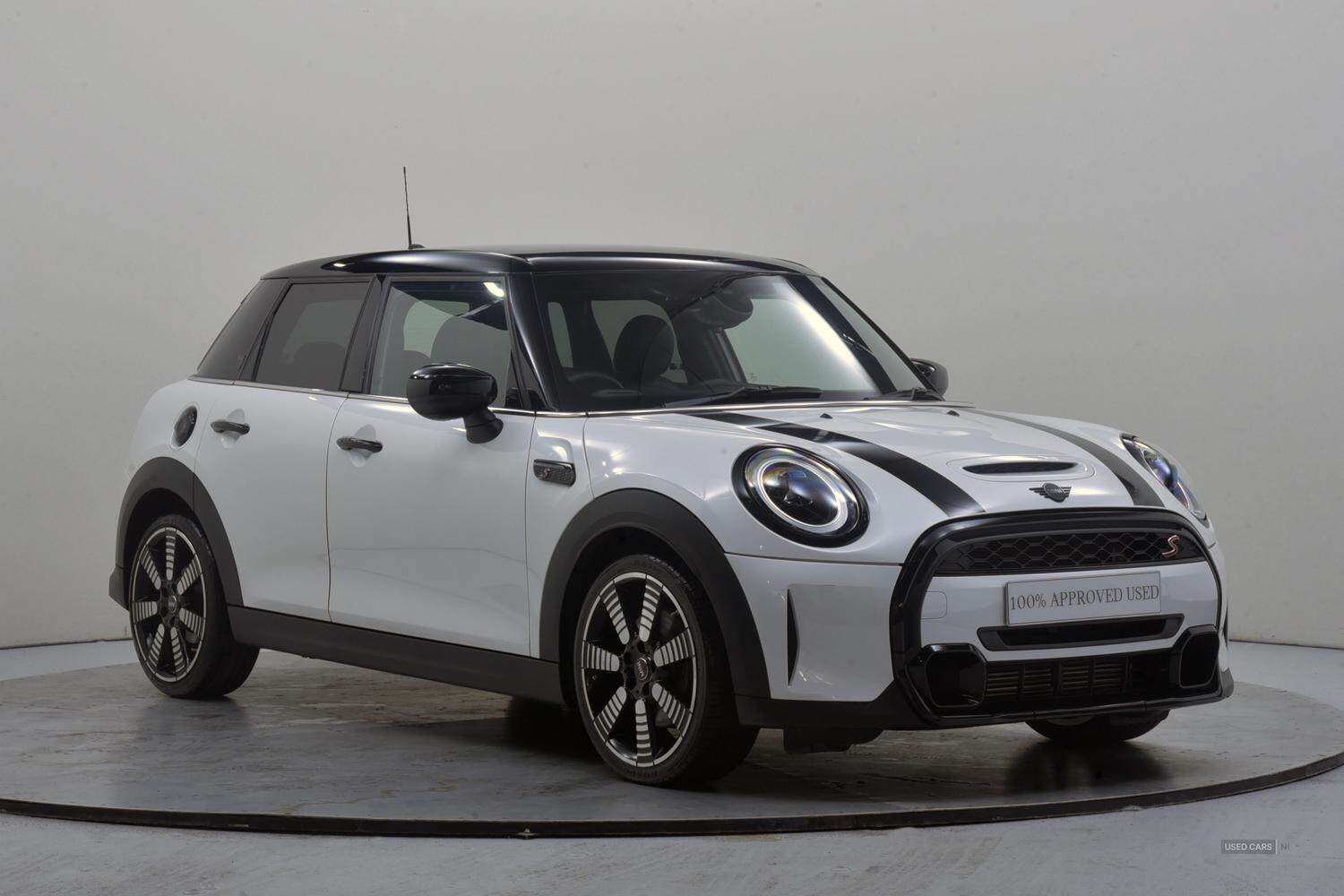 Mar 2023 MINI HATCHBACK 2.0 Cooper S Exclusive 5dr Auto