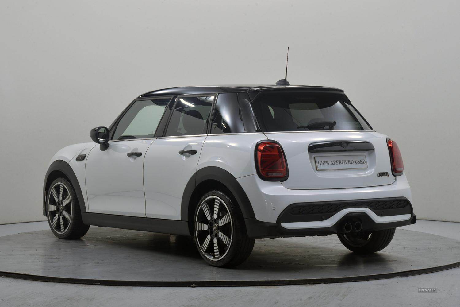 Mar 2023 MINI HATCHBACK 2.0 Cooper S Exclusive 5dr Auto