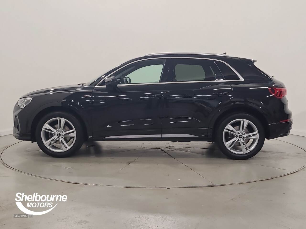Mar 2021 Audi Q3 35 TFSI S Line 5dr