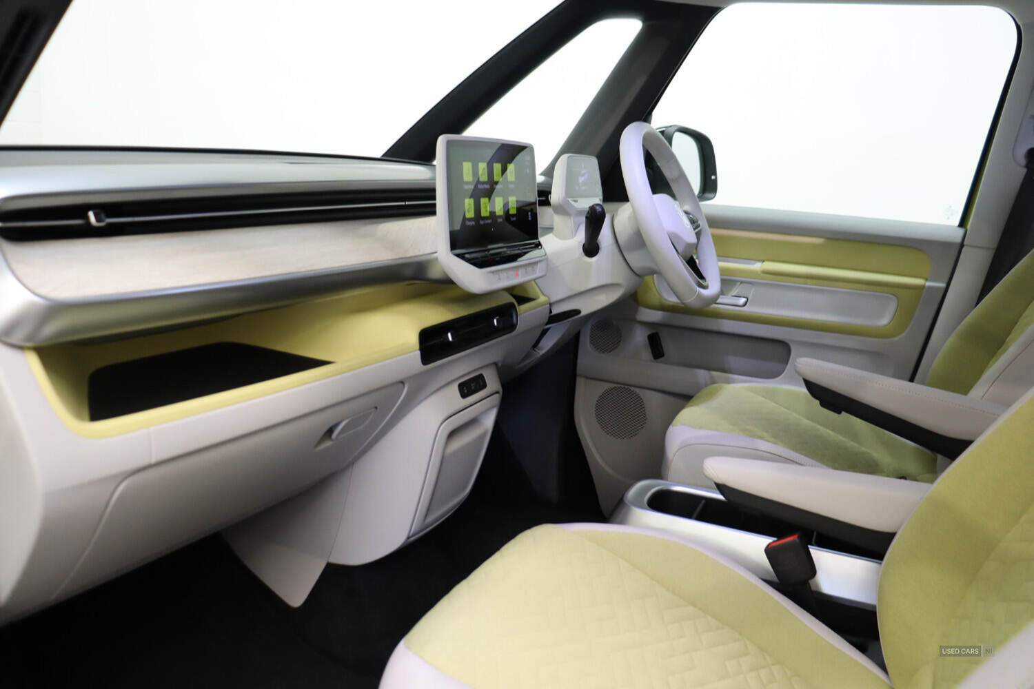 Nov 2024 Volkswagen ID. Buzz 150kW Style Pro 77kWh 5dr Auto