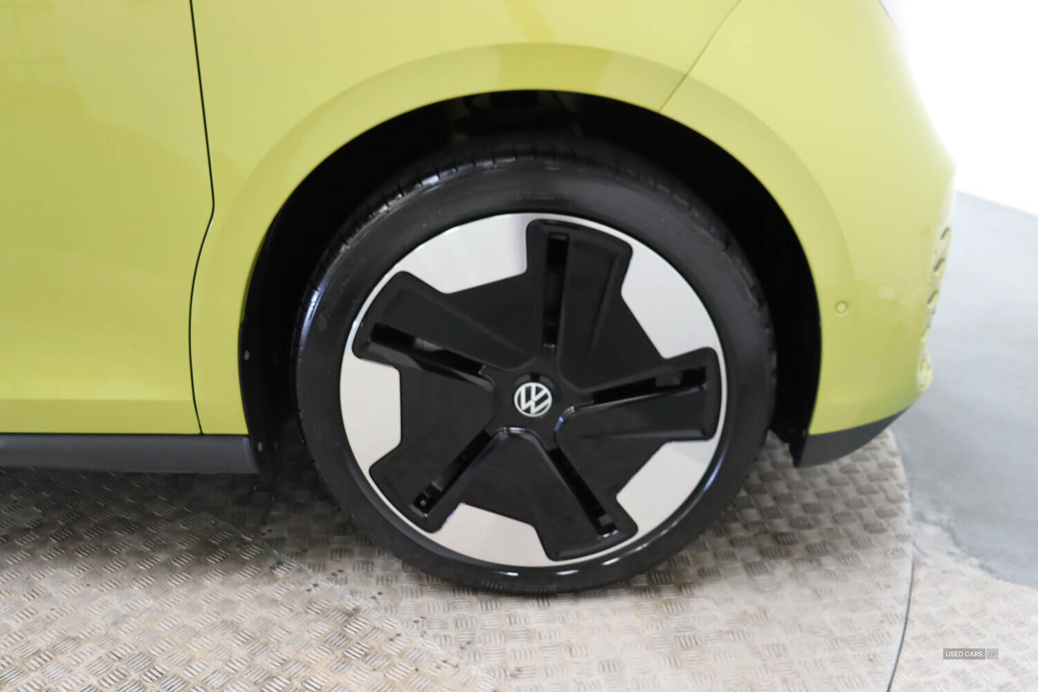 Nov 2024 Volkswagen ID. Buzz 150kW Style Pro 77kWh 5dr Auto