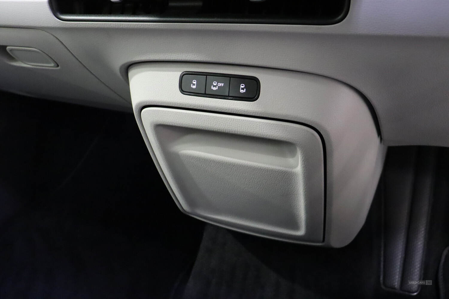 Nov 2024 Volkswagen ID. Buzz 150kW Style Pro 77kWh 5dr Auto