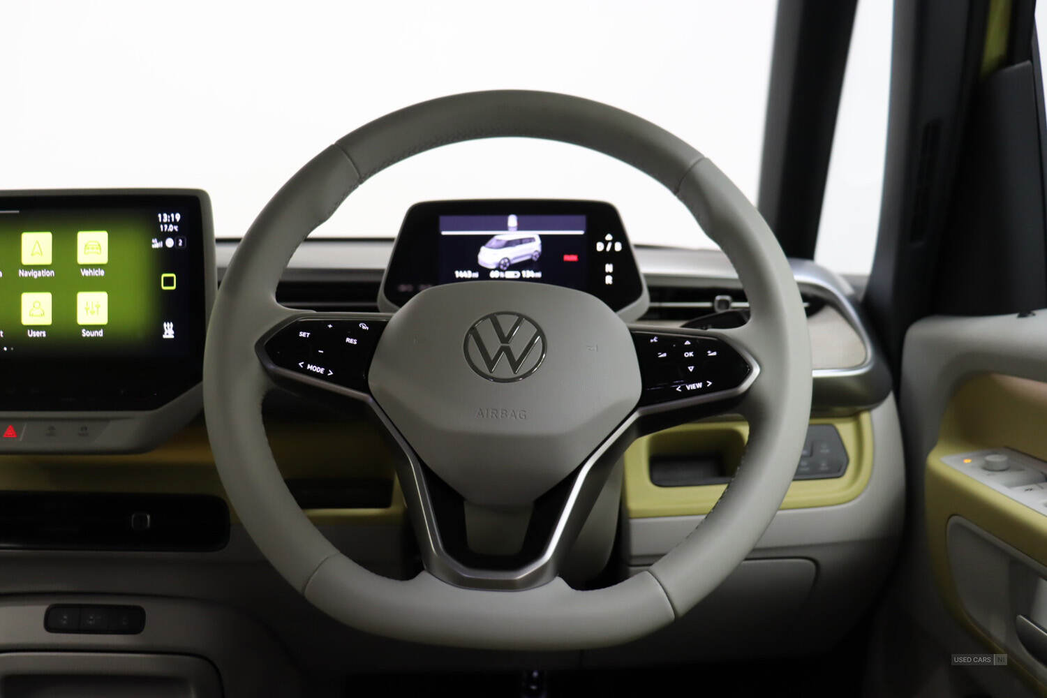 Nov 2024 Volkswagen ID. Buzz 150kW Style Pro 77kWh 5dr Auto