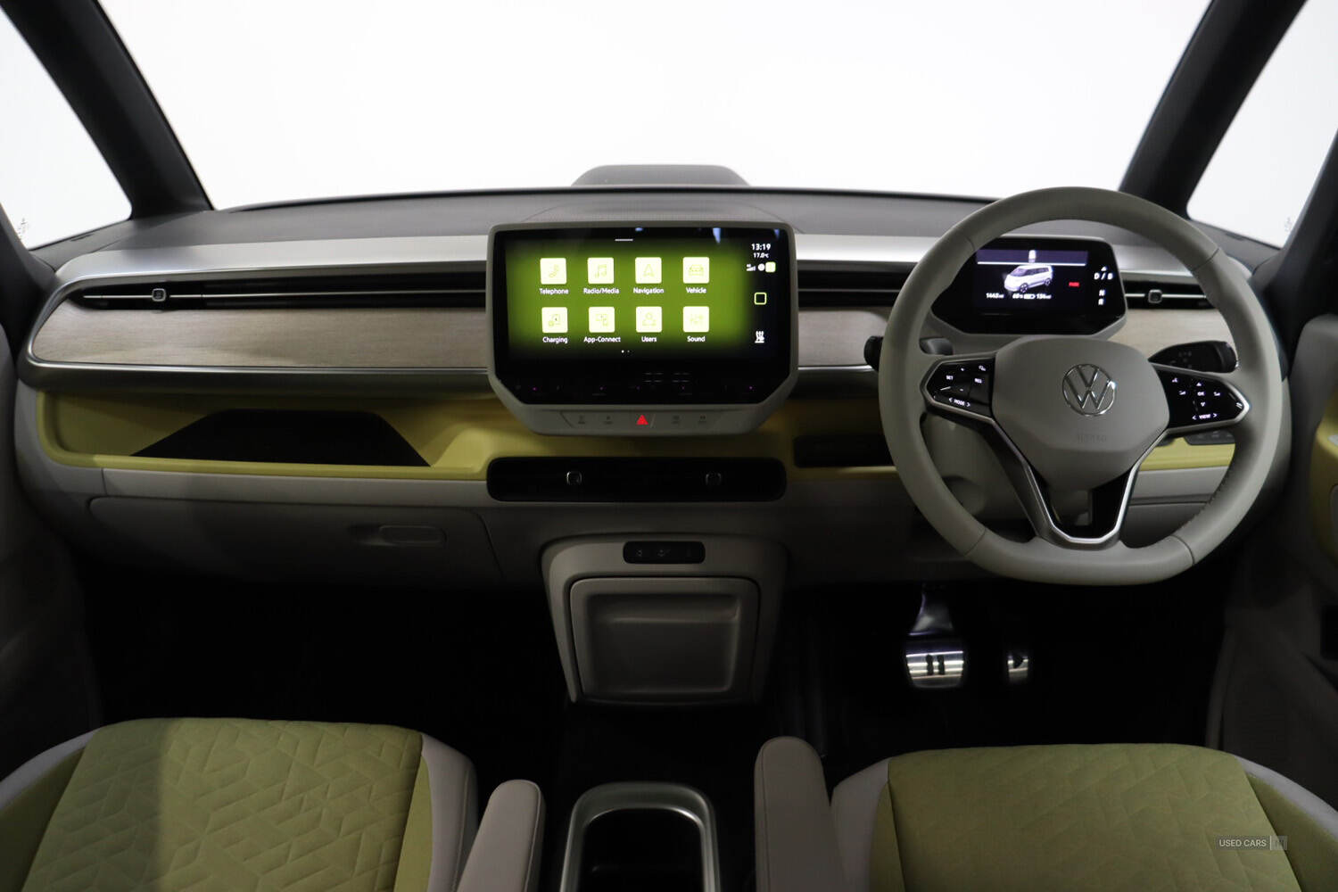 Nov 2024 Volkswagen ID. Buzz 150kW Style Pro 77kWh 5dr Auto