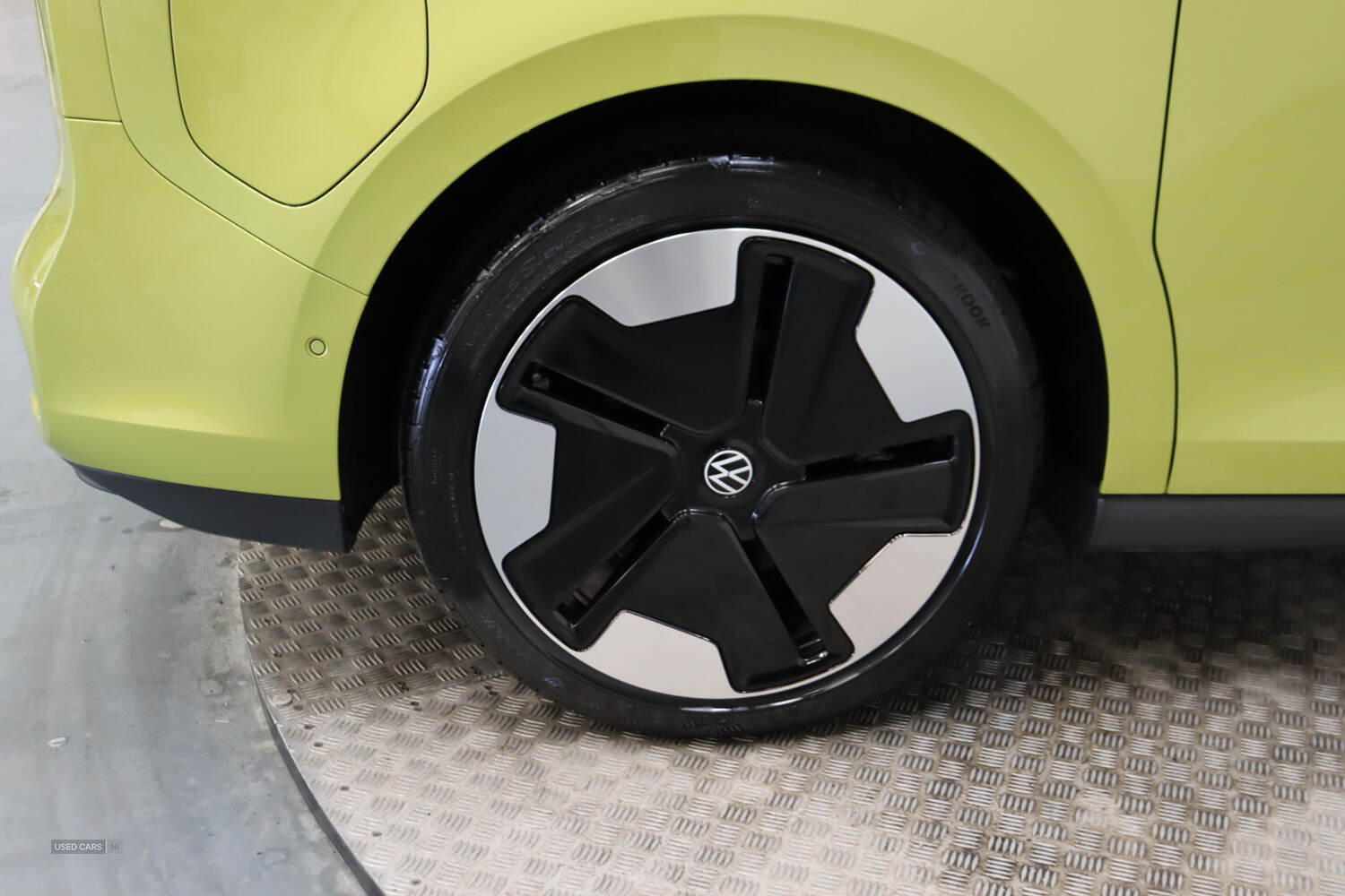 Nov 2024 Volkswagen ID. Buzz 150kW Style Pro 77kWh 5dr Auto