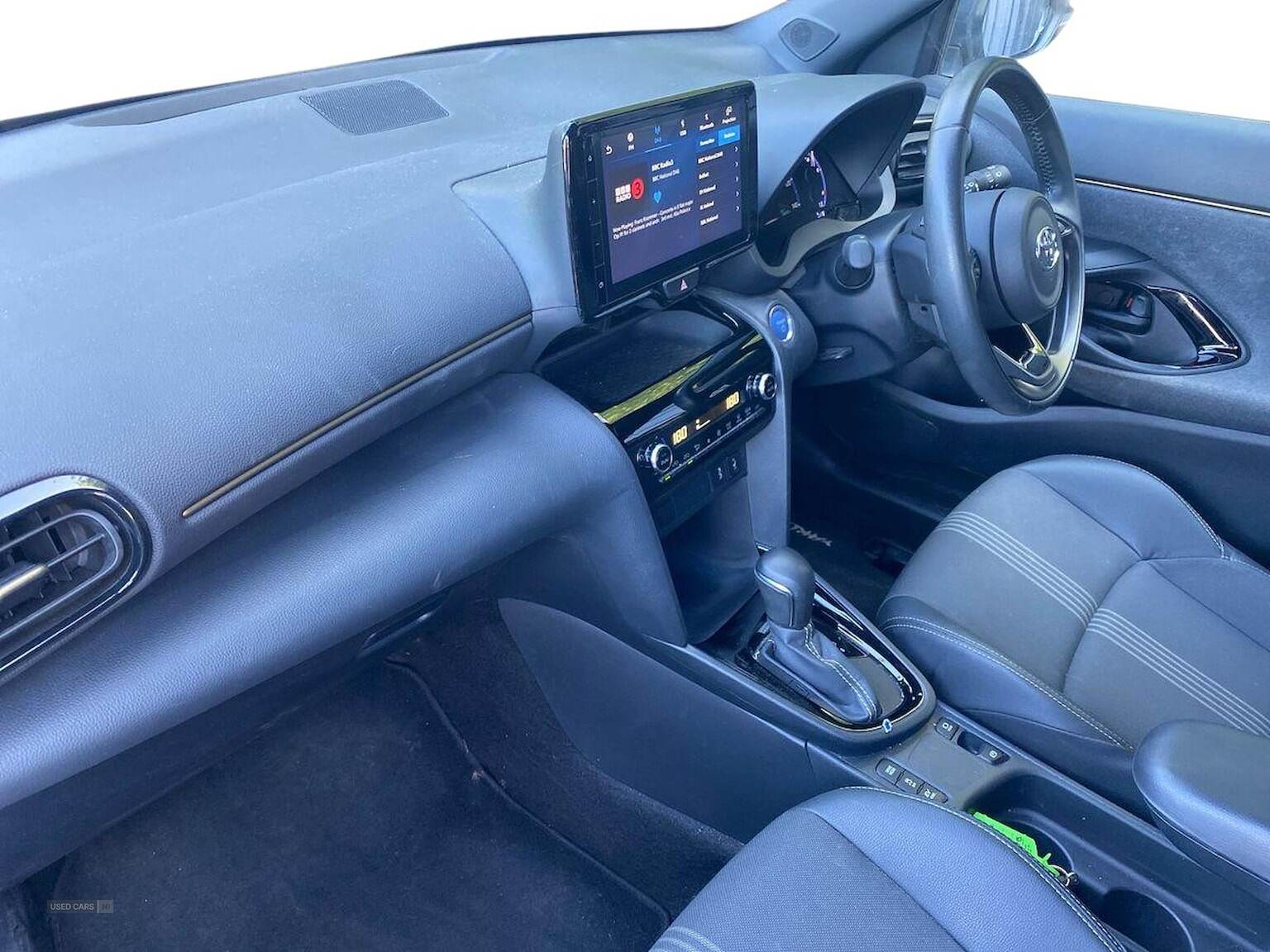 Jan 2022 Toyota Yaris Cross 1.5 Hybrid Dynamic 5Dr Cvt
