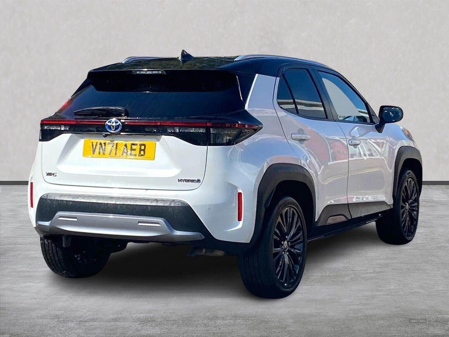 Jan 2022 Toyota Yaris Cross 1.5 Hybrid Dynamic 5Dr Cvt
