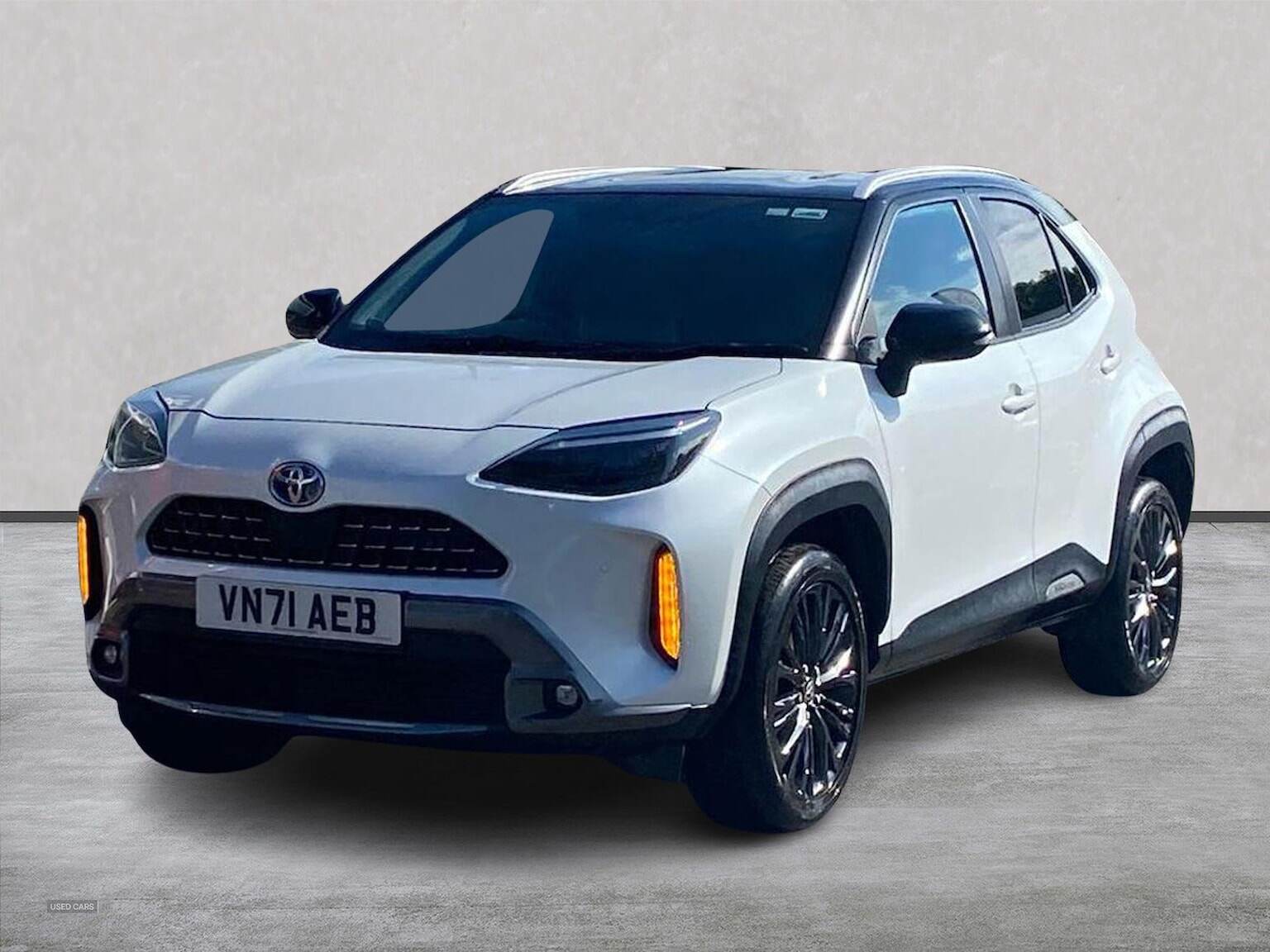 Jan 2022 Toyota Yaris Cross 1.5 Hybrid Dynamic 5Dr Cvt