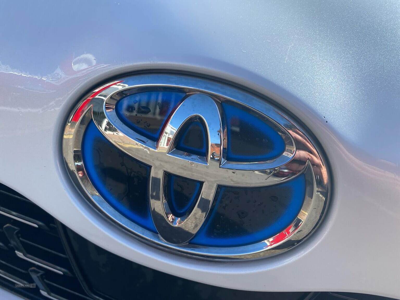 Jan 2022 Toyota Yaris Cross 1.5 Hybrid Dynamic 5Dr Cvt