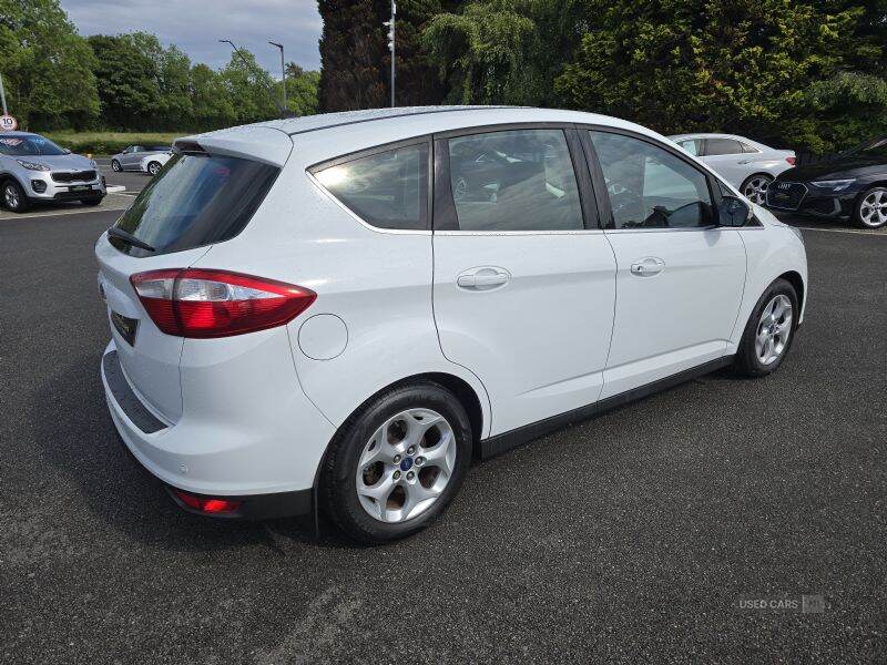Jun 2015 Ford C-Max Zetec 1.6 TDCi Zetec 5dr