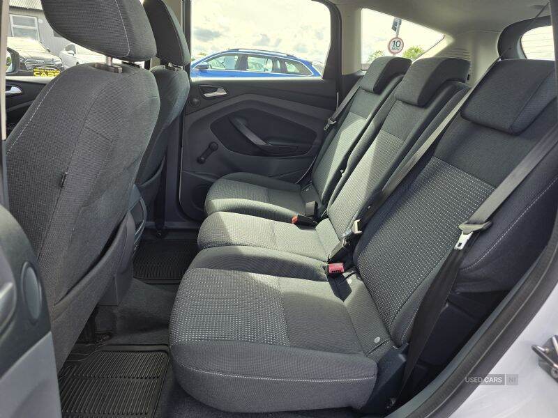 Jun 2015 Ford C-Max Zetec 1.6 TDCi Zetec 5dr