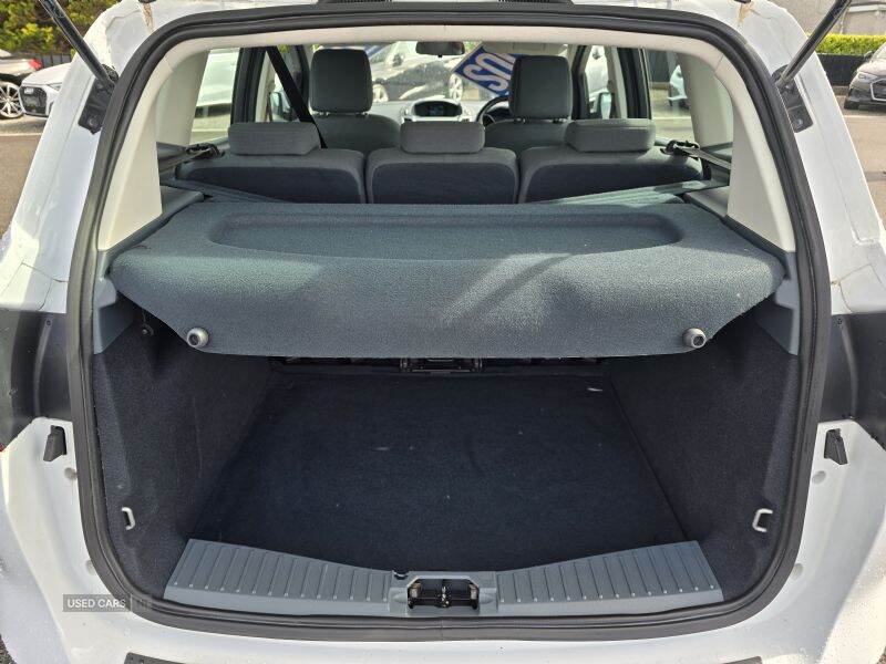 Jun 2015 Ford C-Max Zetec 1.6 TDCi Zetec 5dr