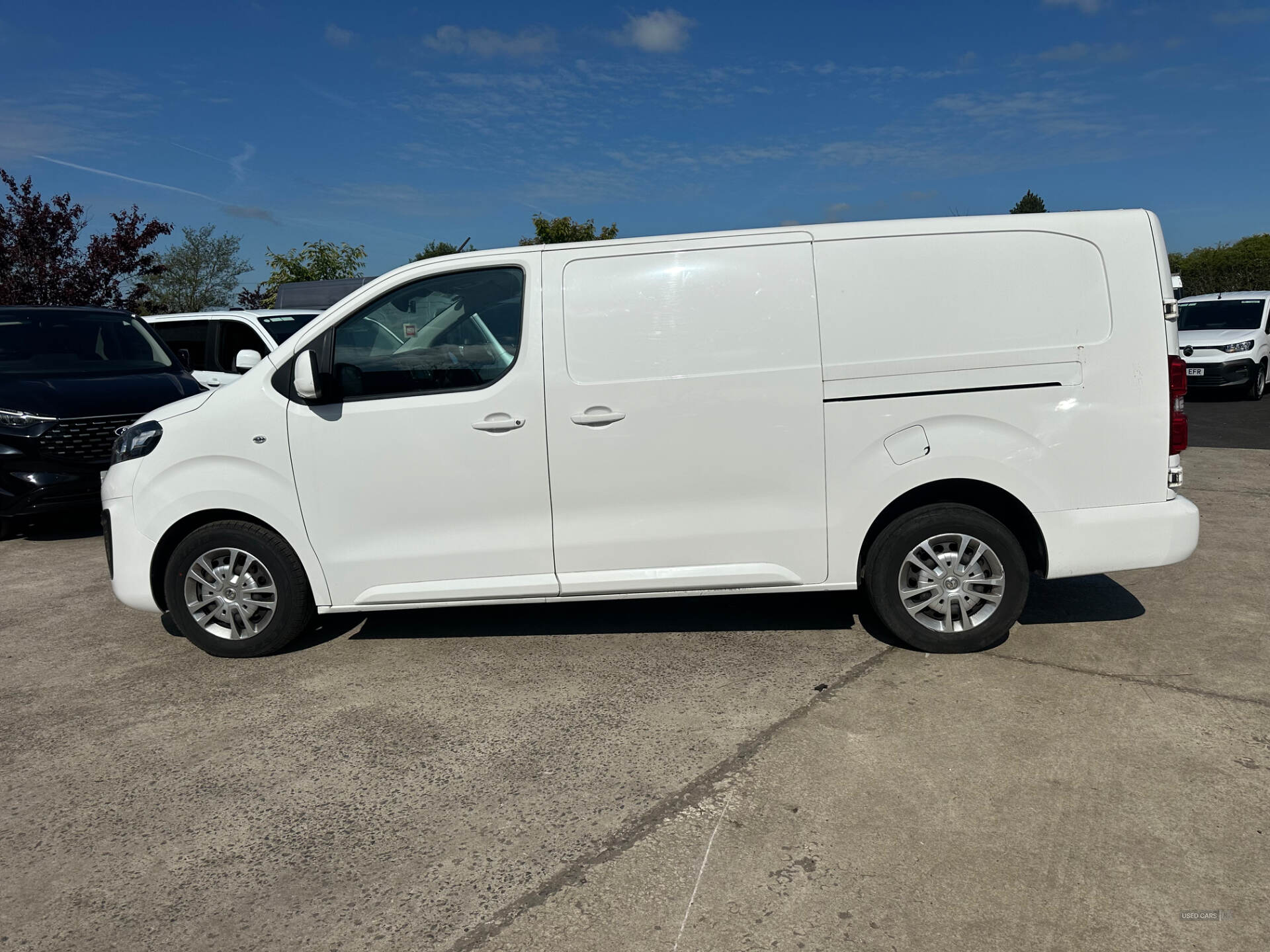 Apr 2021 Vauxhall Vivaro 2900 1.5d 100PS Sportive H1 Van