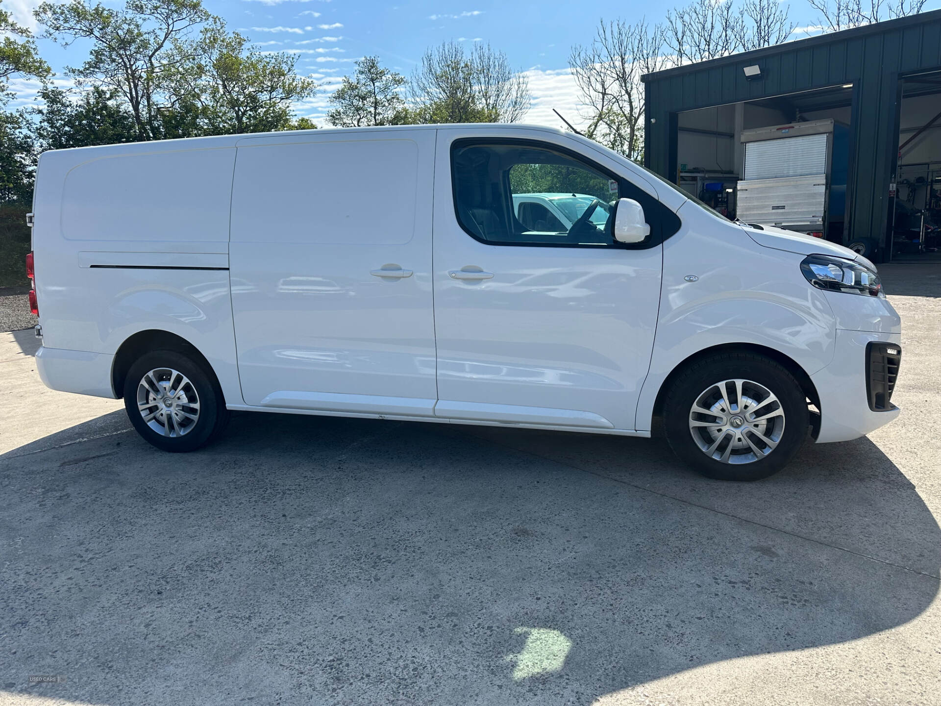 Apr 2021 Vauxhall Vivaro 2900 1.5d 100PS Sportive H1 Van