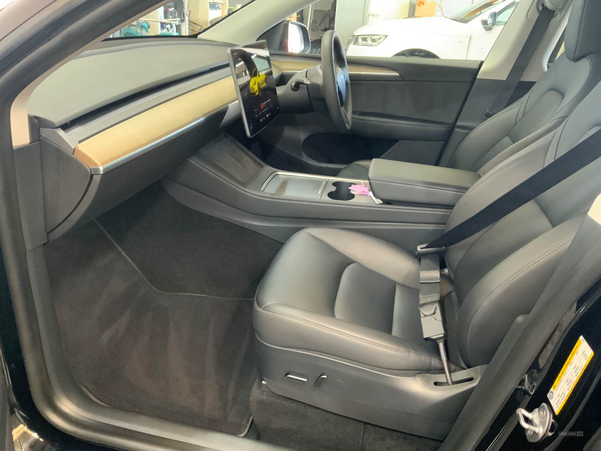 Dec 2022 TESLA Model Y Long Range AWD 5dr Auto