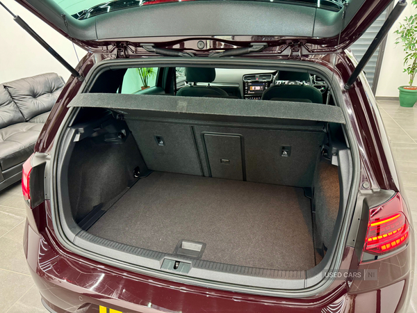 Volkswagen Golf DIESEL HATCHBACK in Derry / Londonderry