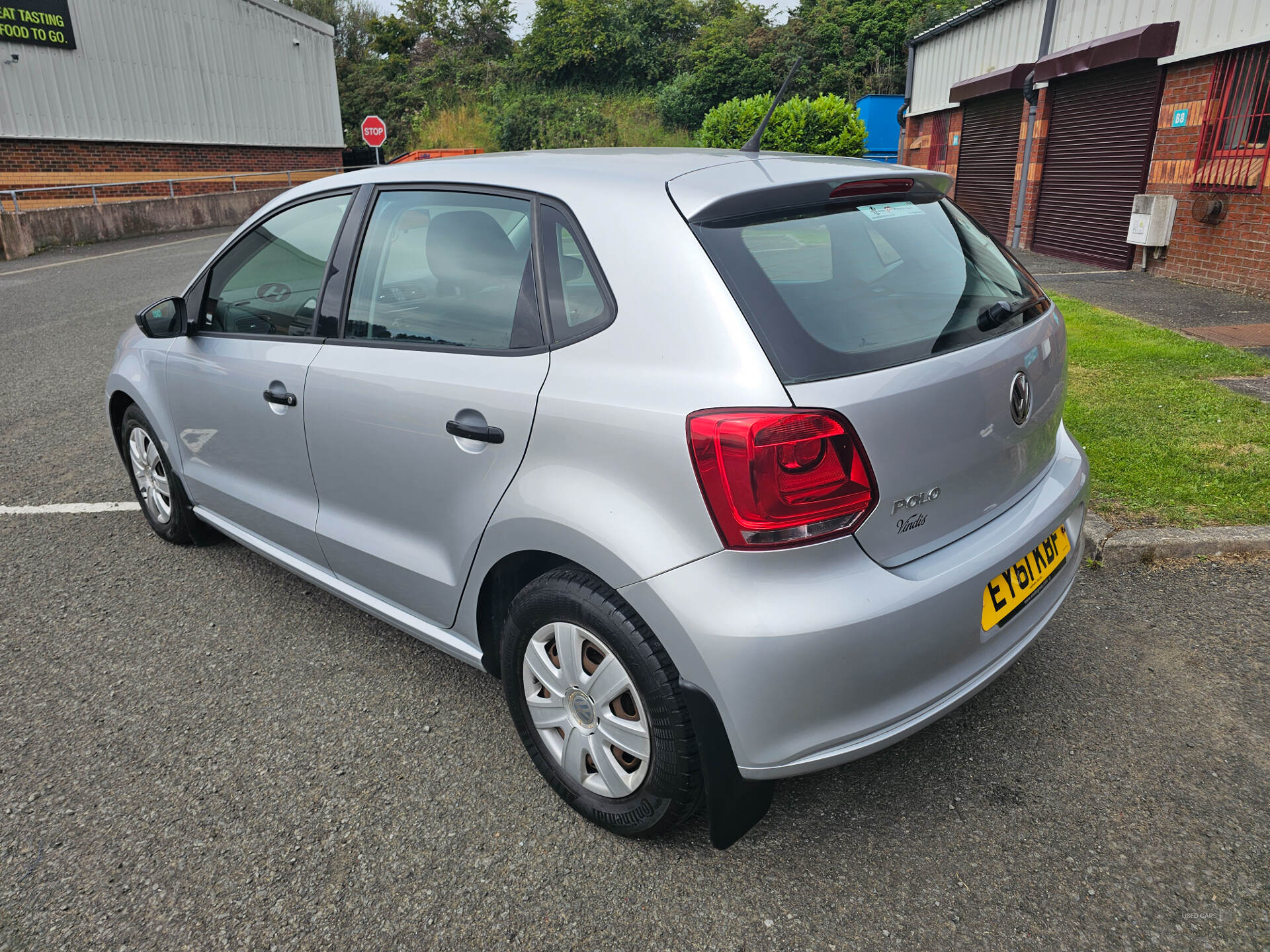 Volkswagen Polo HATCHBACK in Down