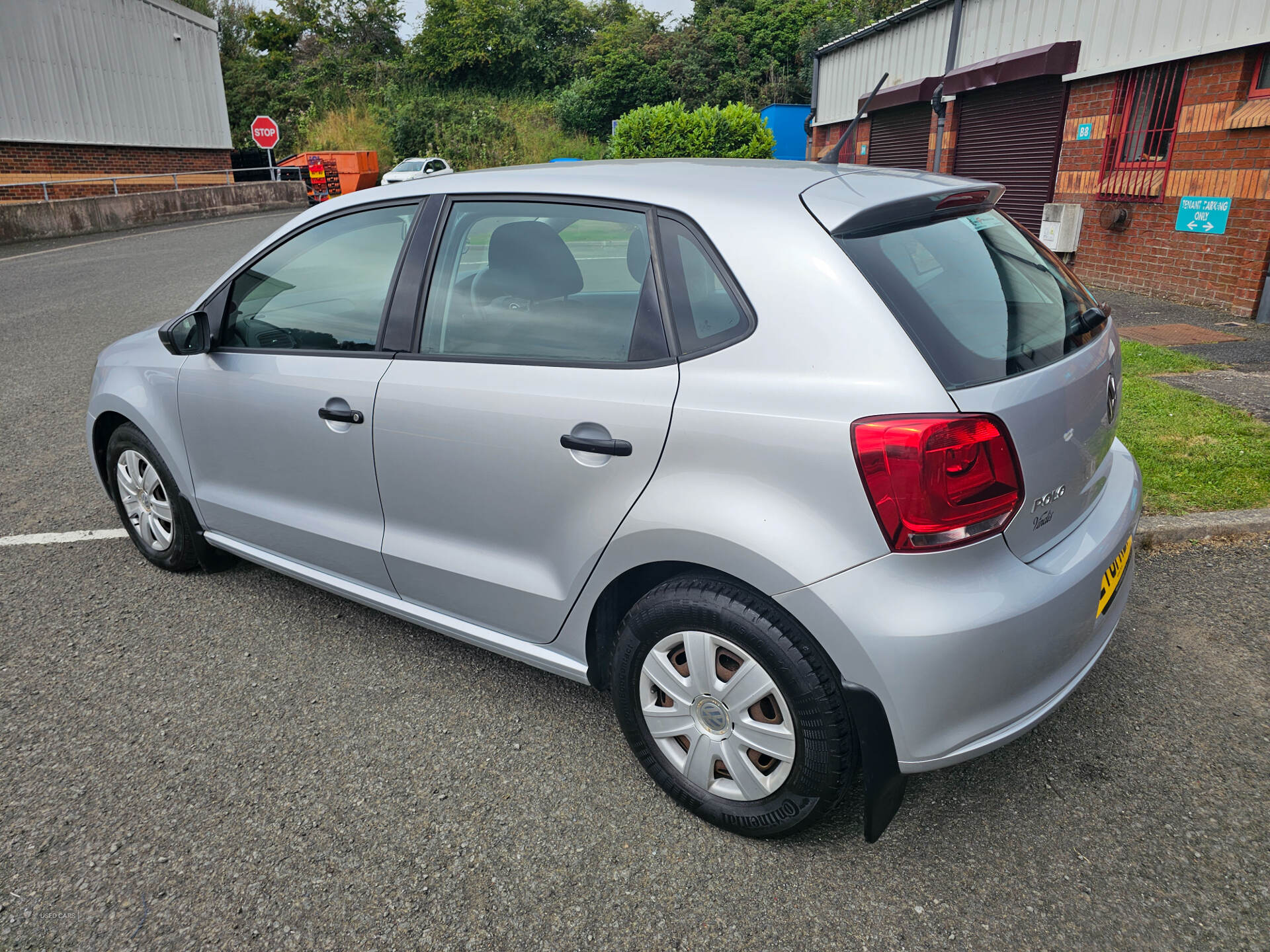 Volkswagen Polo HATCHBACK in Down