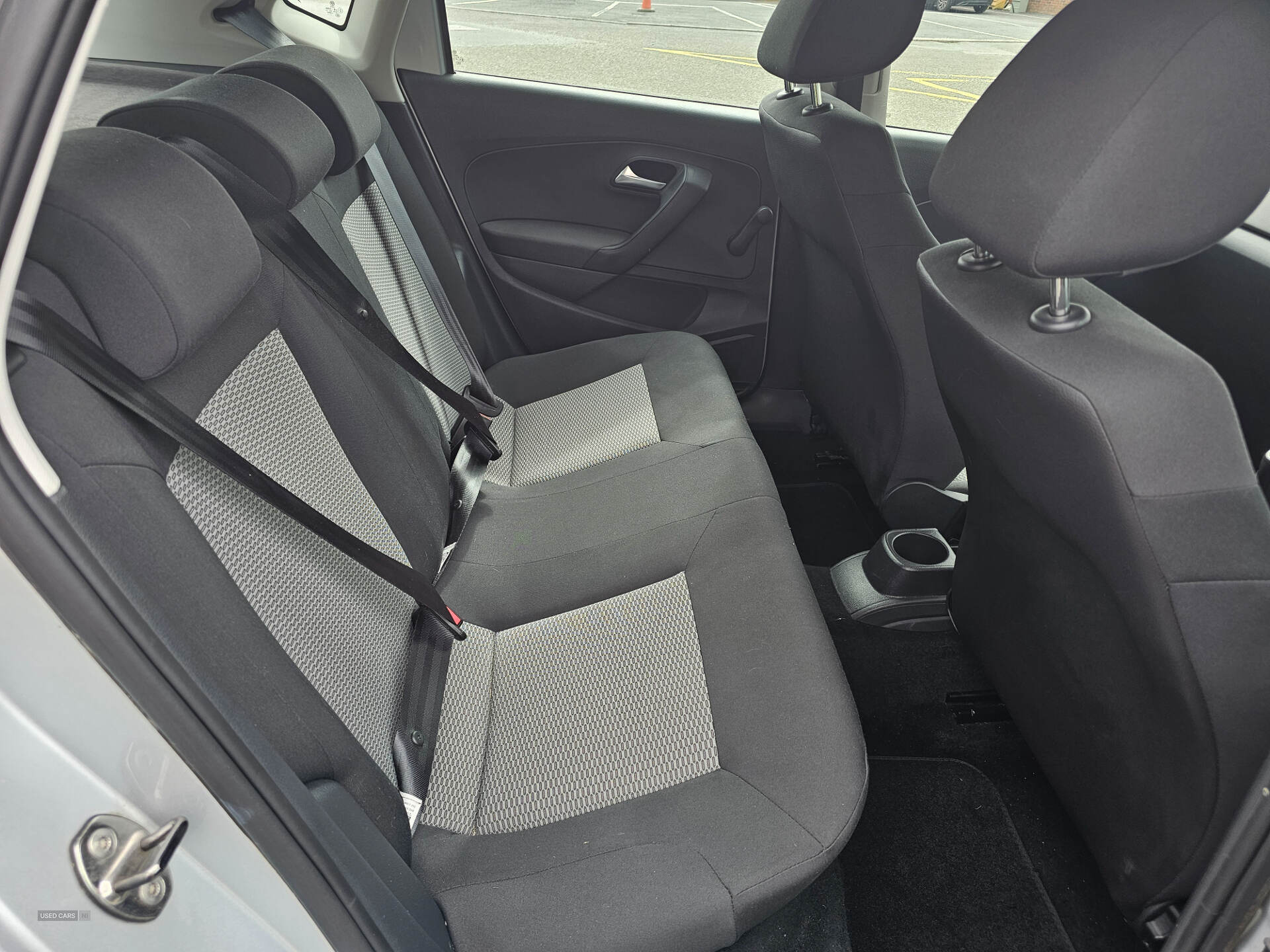 Volkswagen Polo HATCHBACK in Down