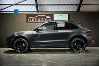 Porsche Macan DIESEL ESTATE in Down