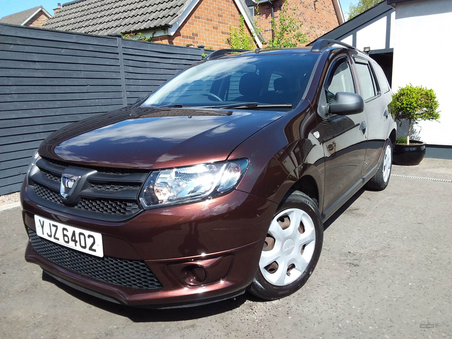 Jun 2016 Dacia Logan 0.9 TCe Ambiance 5dr [Start Stop]