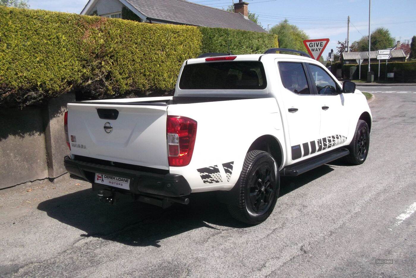 Jun 2020 Nissan Navara Double Cab Pick Up N-Guard 2.3dCi 190 TT 4WD Auto