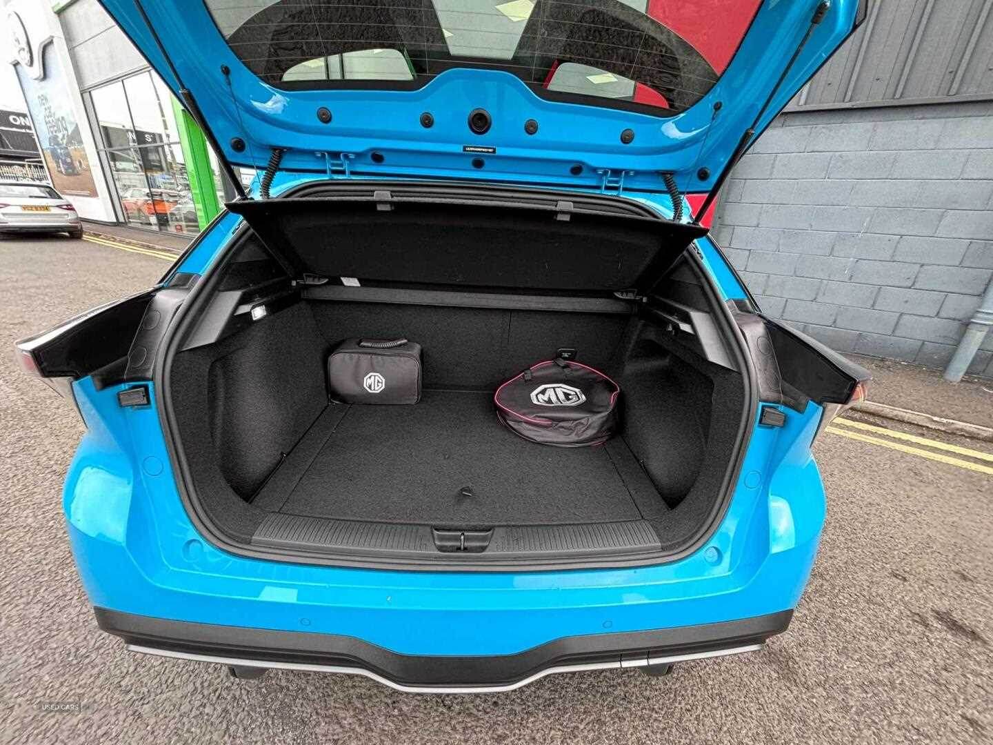 May 2024 MG MG4 180kW Trophy EV Extended Range 77kWh 5dr Auto