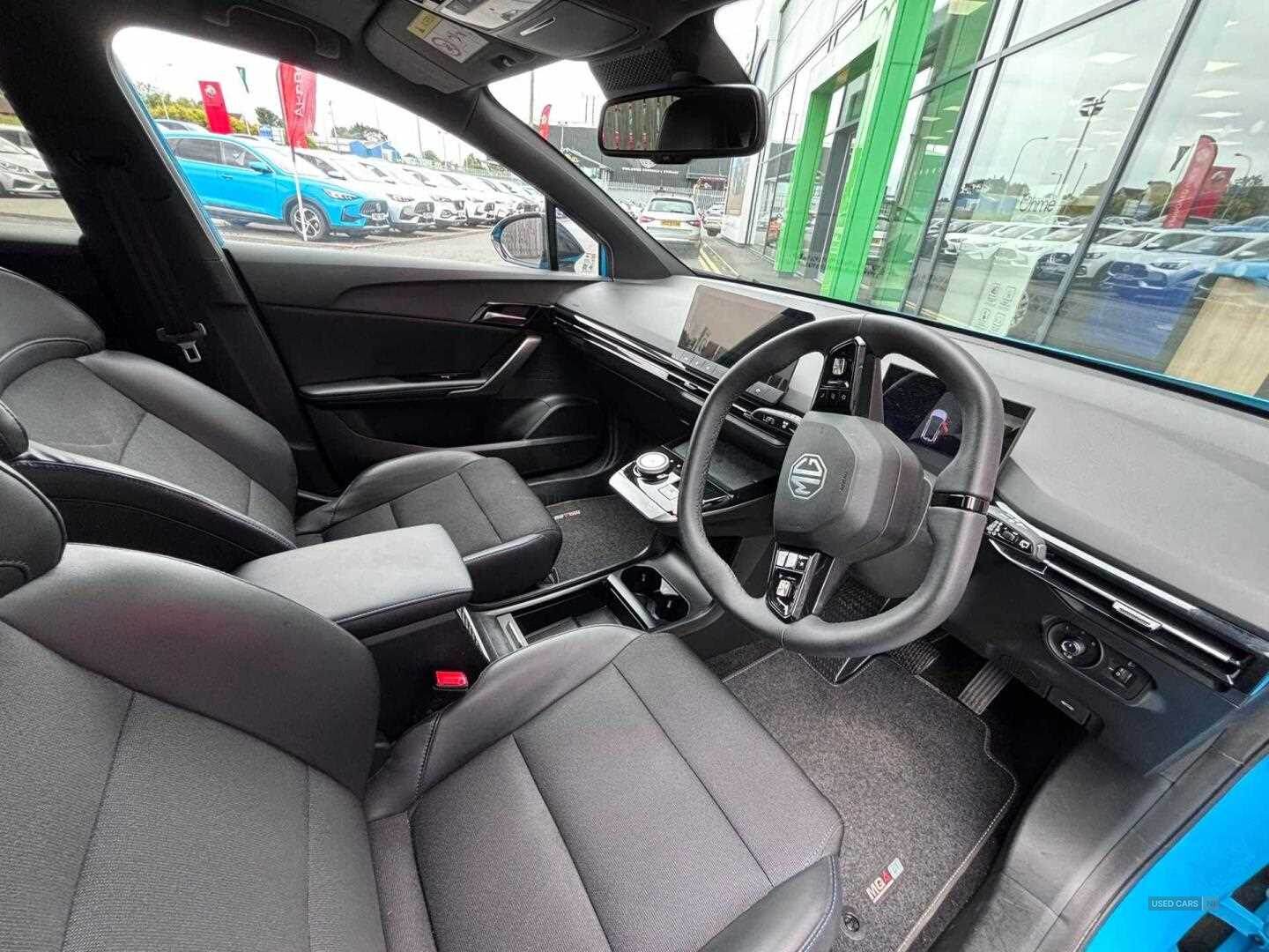 May 2024 MG MG4 180kW Trophy EV Extended Range 77kWh 5dr Auto