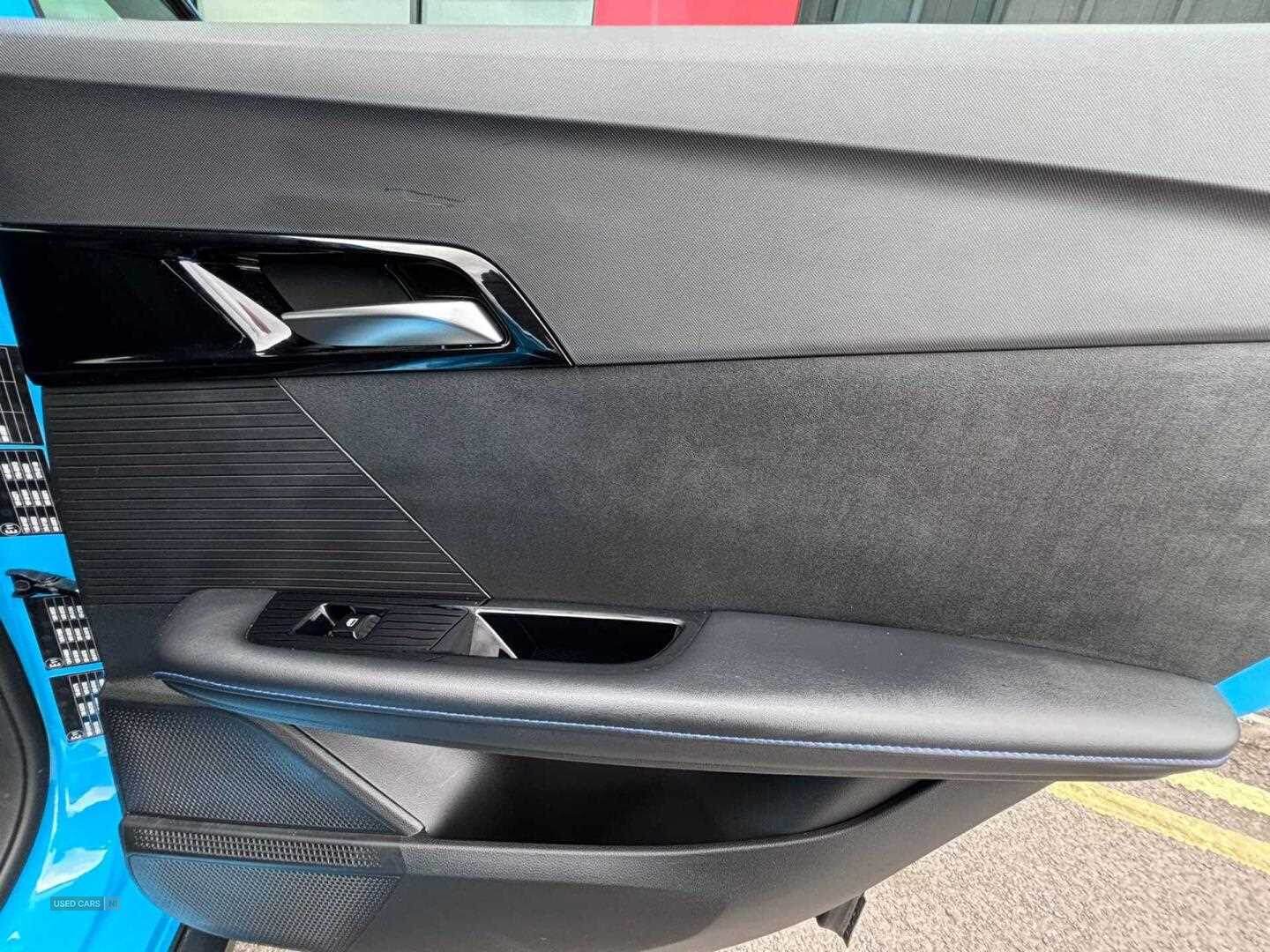May 2024 MG MG4 180kW Trophy EV Extended Range 77kWh 5dr Auto