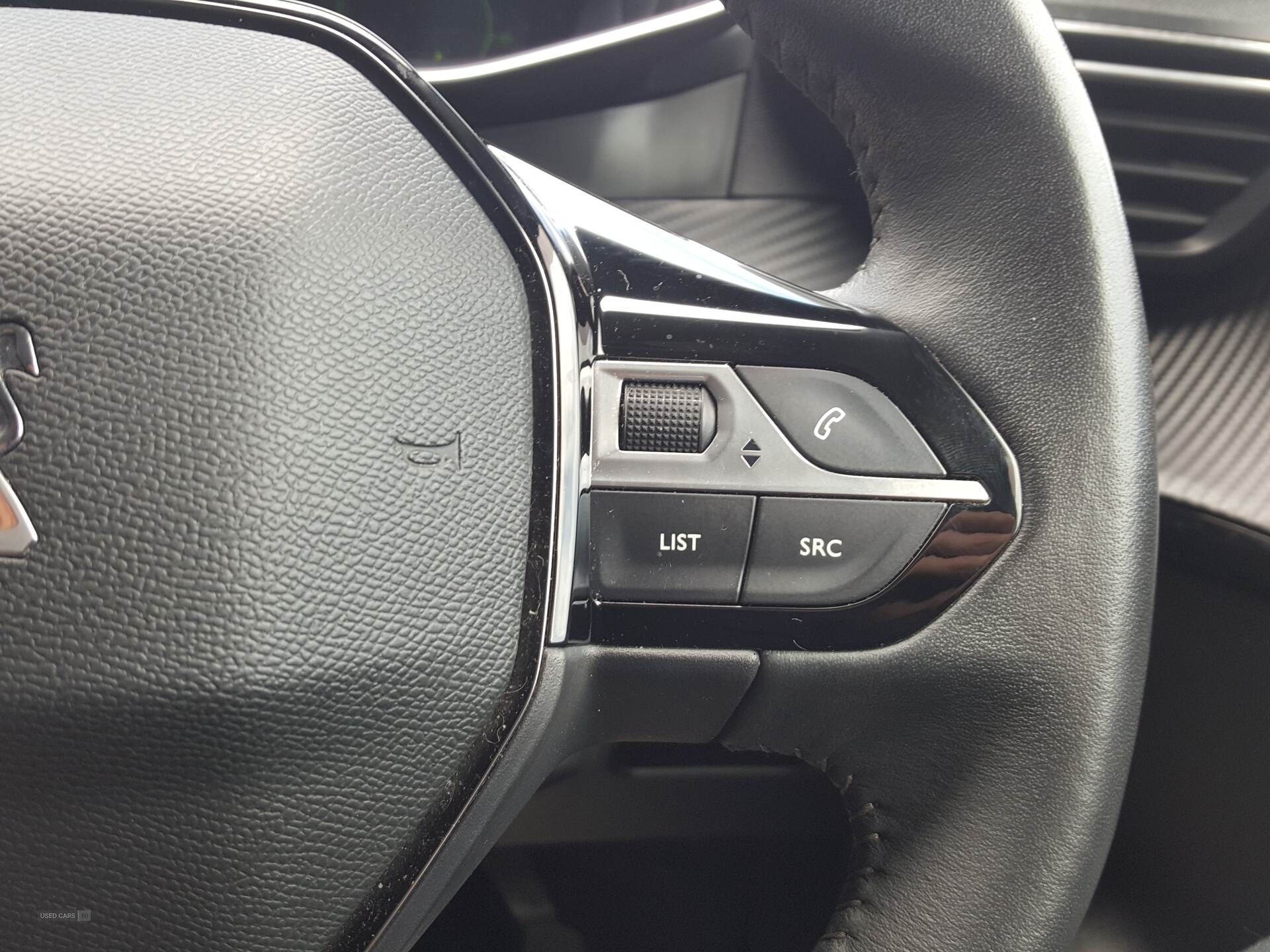 Jun 2022 Peugeot 208 1.2 PureTech 100 Allure Premium 5dr