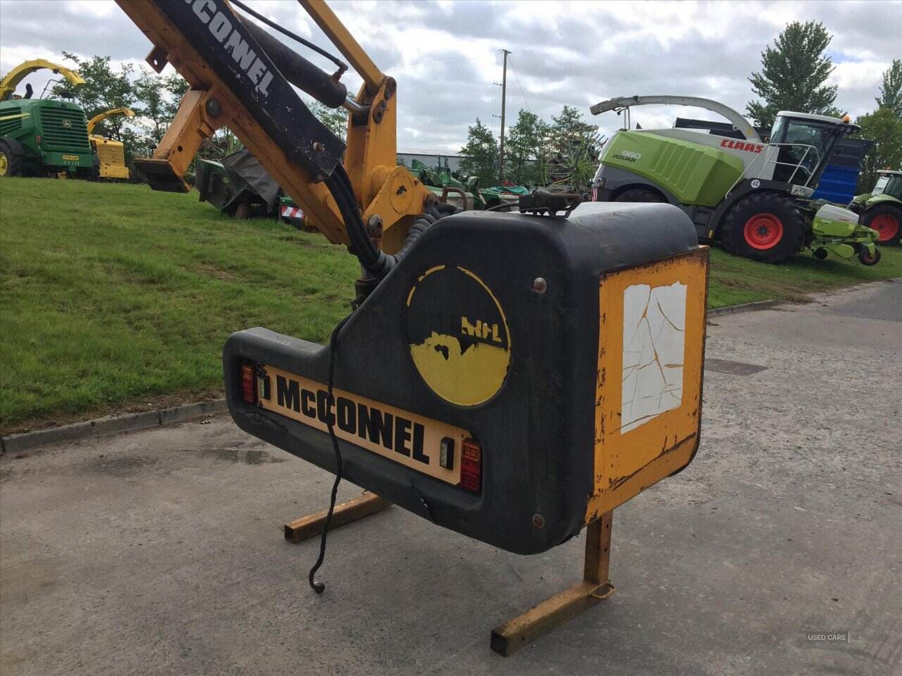 2003 McConnel PA52E