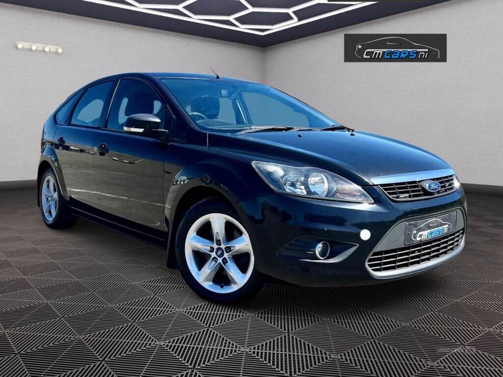Nov 2010 Ford Focus 1.6 Zetec 5dr