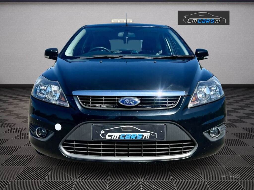 Nov 2010 Ford Focus 1.6 Zetec 5dr
