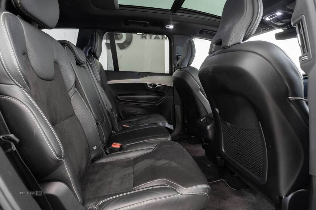 Jun 2018 Volvo XC90 2.0 D5 PowerPulse R DESIGN 5dr AWD Geartronic