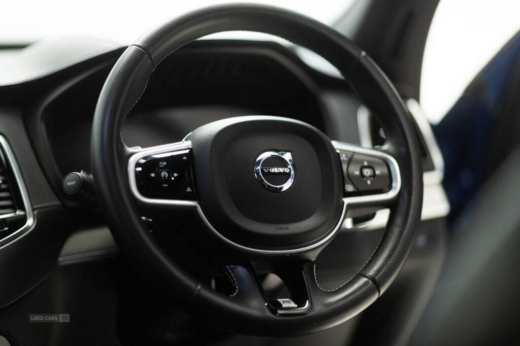 Jun 2018 Volvo XC90 2.0 D5 PowerPulse R DESIGN 5dr AWD Geartronic