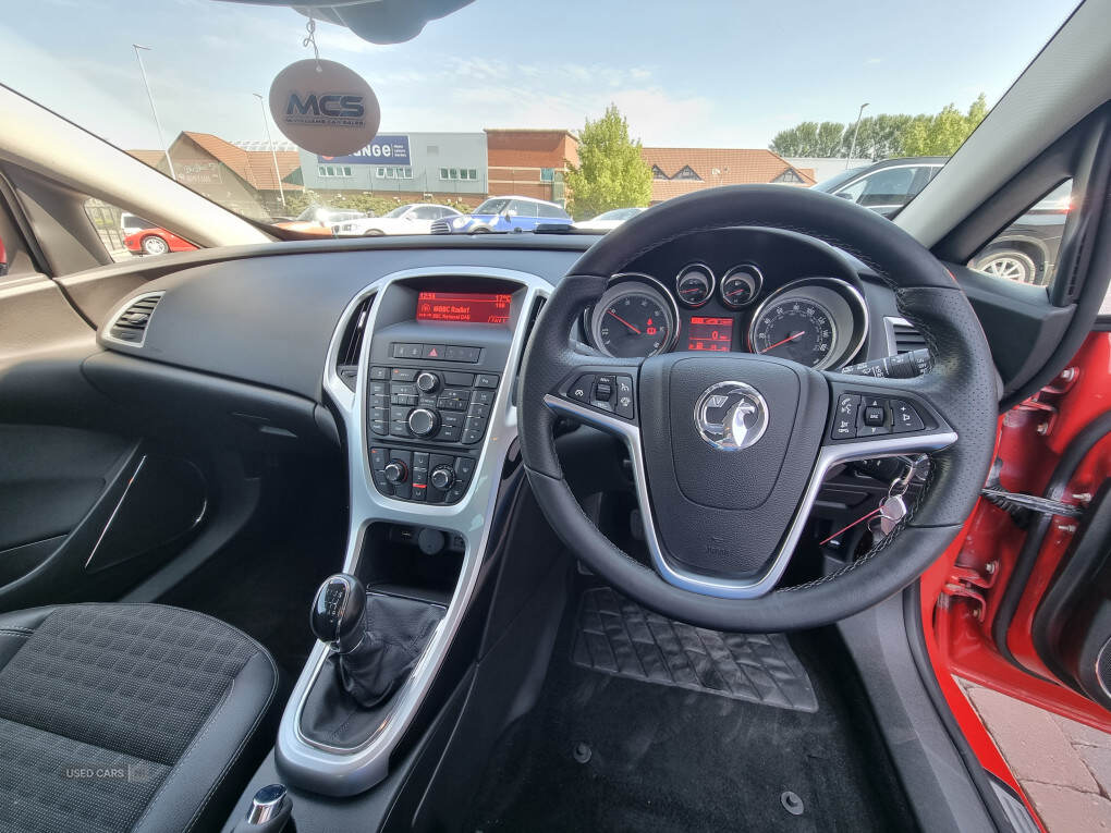 Apr 2015 Vauxhall Astra GTC 2.0 CDTi 16V SRi 3dr