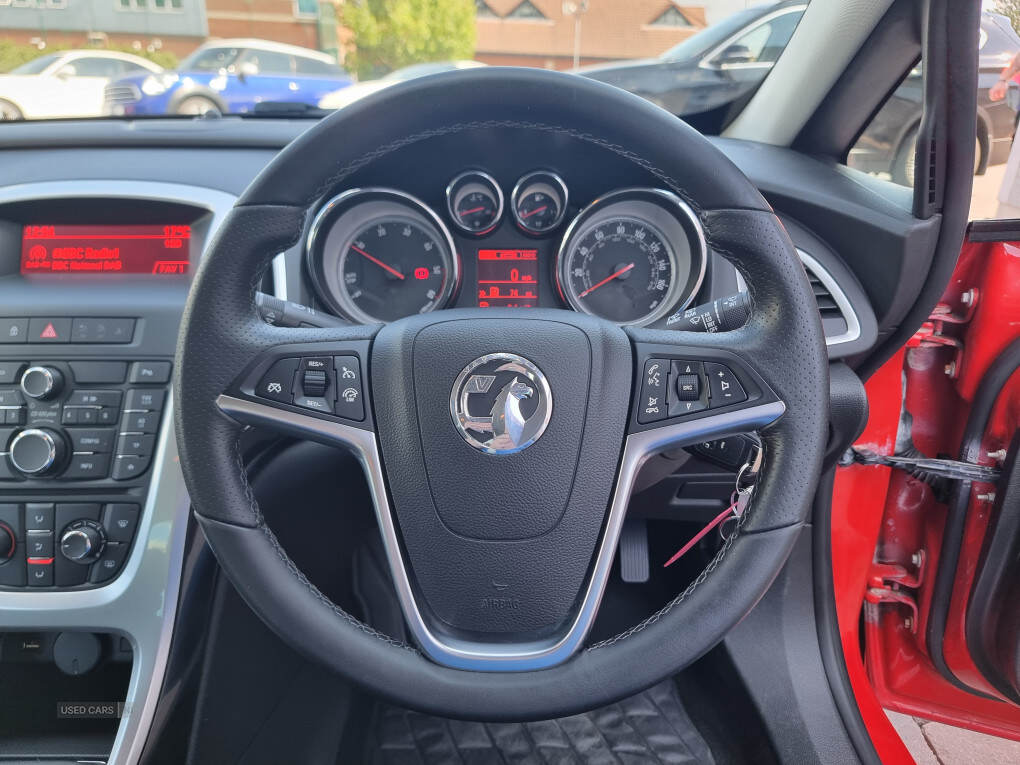 Apr 2015 Vauxhall Astra GTC 2.0 CDTi 16V SRi 3dr
