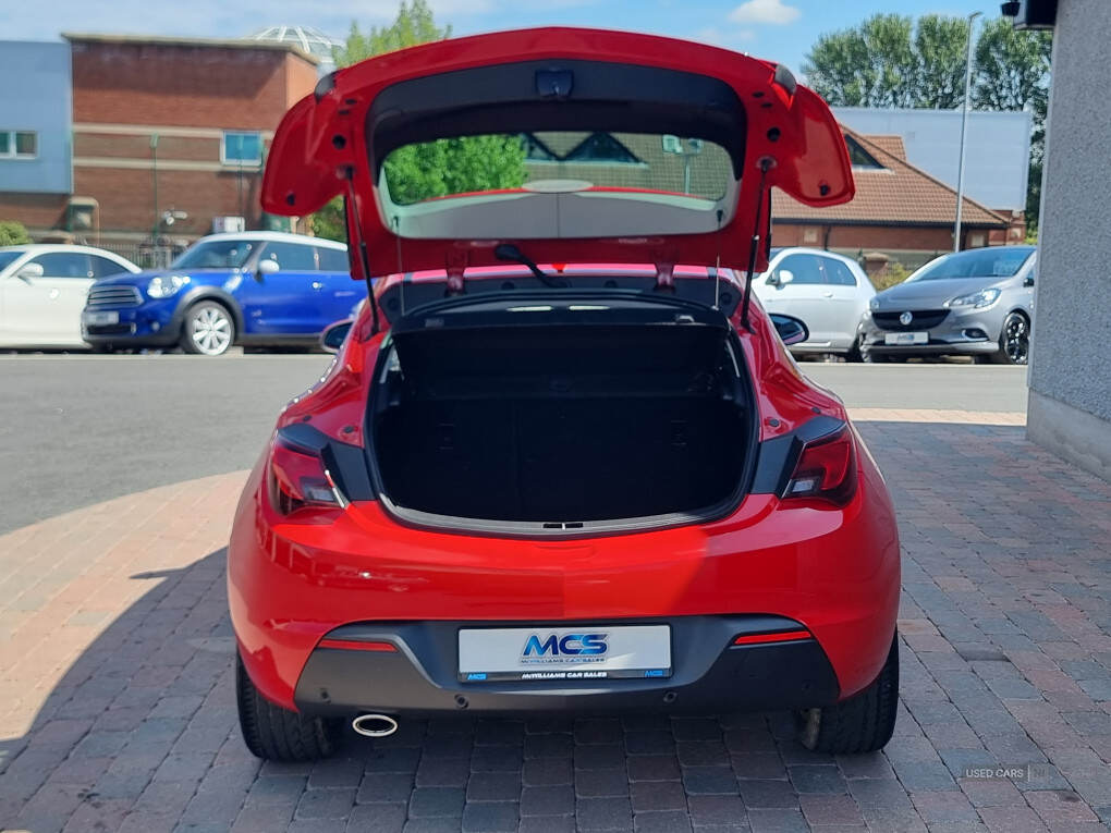 Apr 2015 Vauxhall Astra GTC 2.0 CDTi 16V SRi 3dr