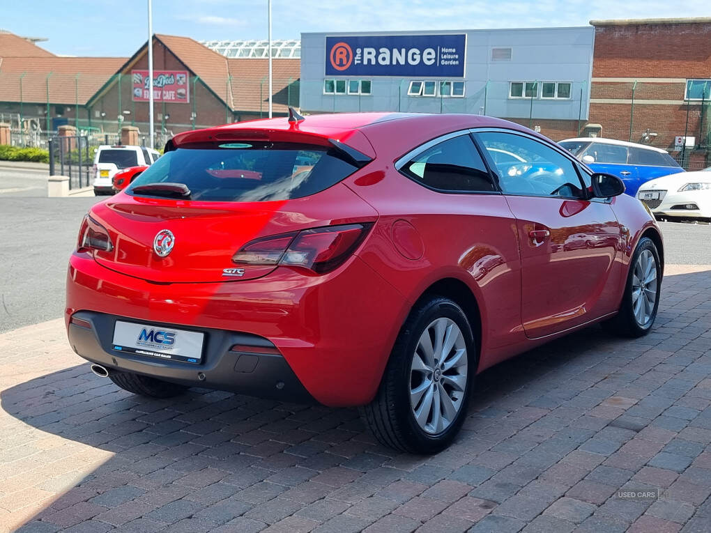 Apr 2015 Vauxhall Astra GTC 2.0 CDTi 16V SRi 3dr