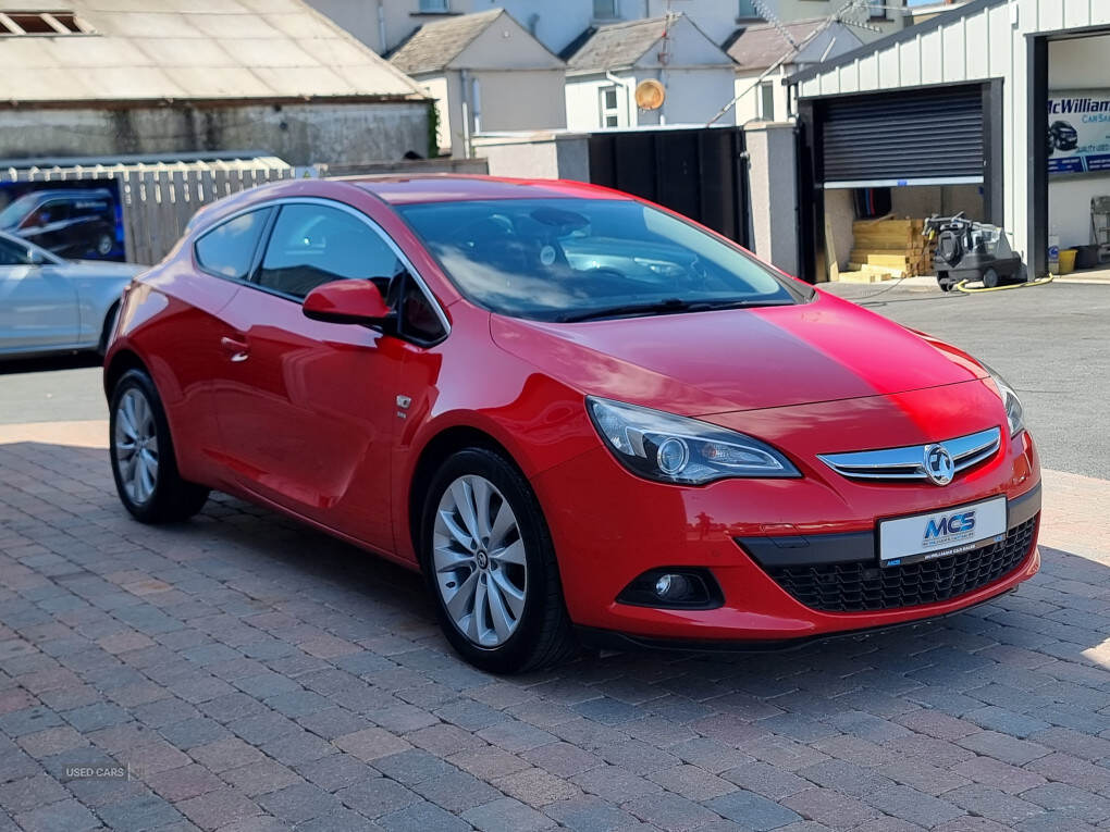 Apr 2015 Vauxhall Astra GTC 2.0 CDTi 16V SRi 3dr