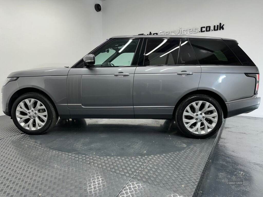 Mar 2021 Land Rover Range Rover 3.0 D300 Vogue SE 4dr Auto