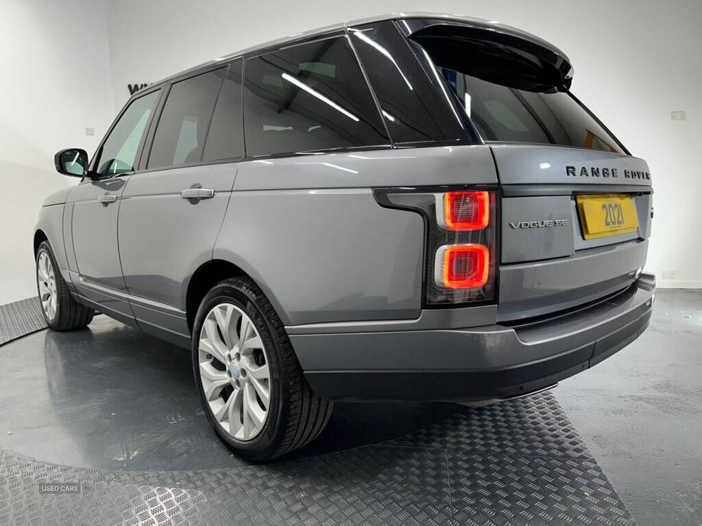 Mar 2021 Land Rover Range Rover 3.0 D300 Vogue SE 4dr Auto