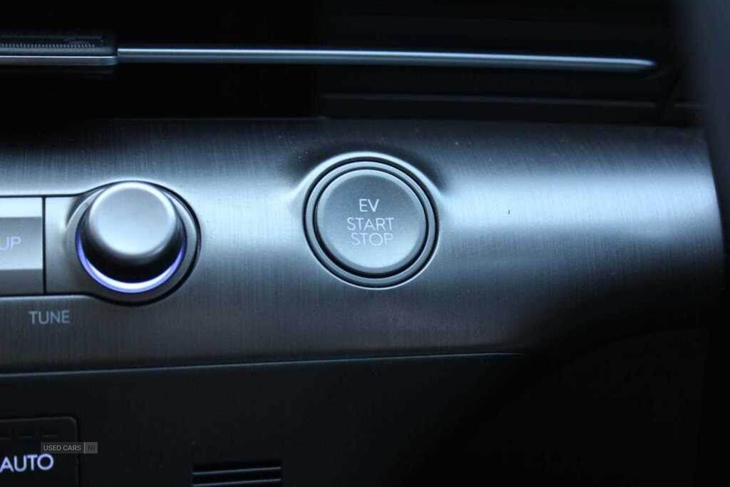Jun 2024 Hyundai Kona 160kW Advance 65kWh 5dr Auto