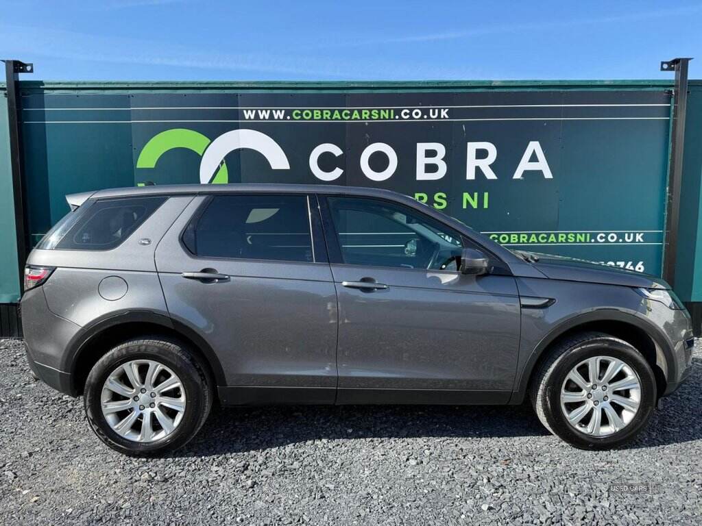 2016 Land Rover Discovery Sport 2.0 TD4 SE Tech SUV 5dr Diesel Manual 4WD Euro 6 (s/s) (180 ps)