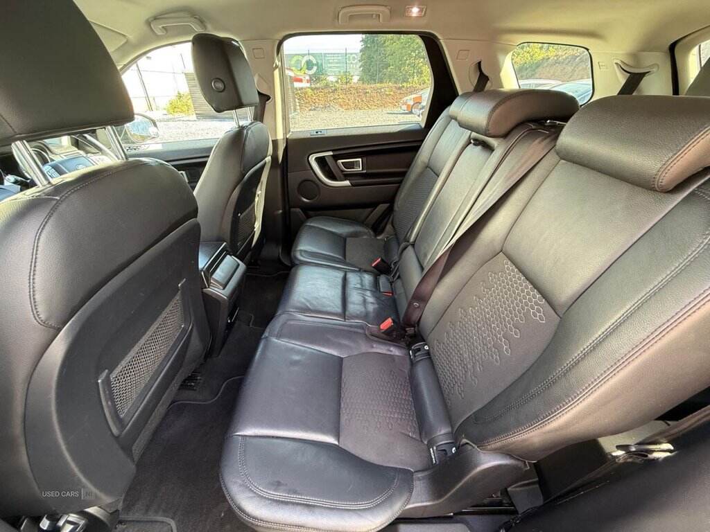 2016 Land Rover Discovery Sport 2.0 TD4 SE Tech SUV 5dr Diesel Manual 4WD Euro 6 (s/s) (180 ps)