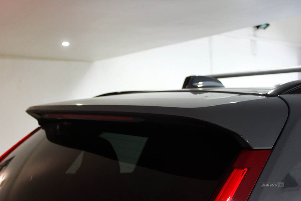 Mar 2020 Volvo XC90 R-Design B5 AWD Auto